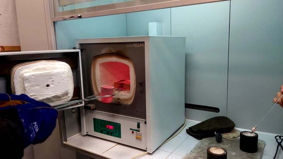 68140de68b4a44558e89310159b2c6dc 2000 2000 199630