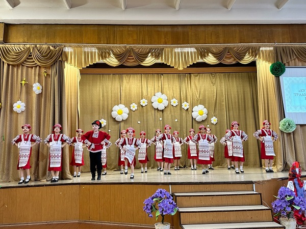 School 22 konkurs
