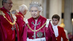 Elizaveta II