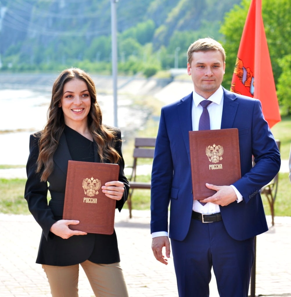 dogyzova konovalov
