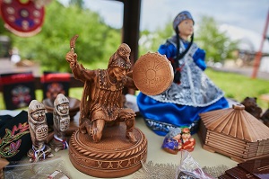 tyrsyvenir2