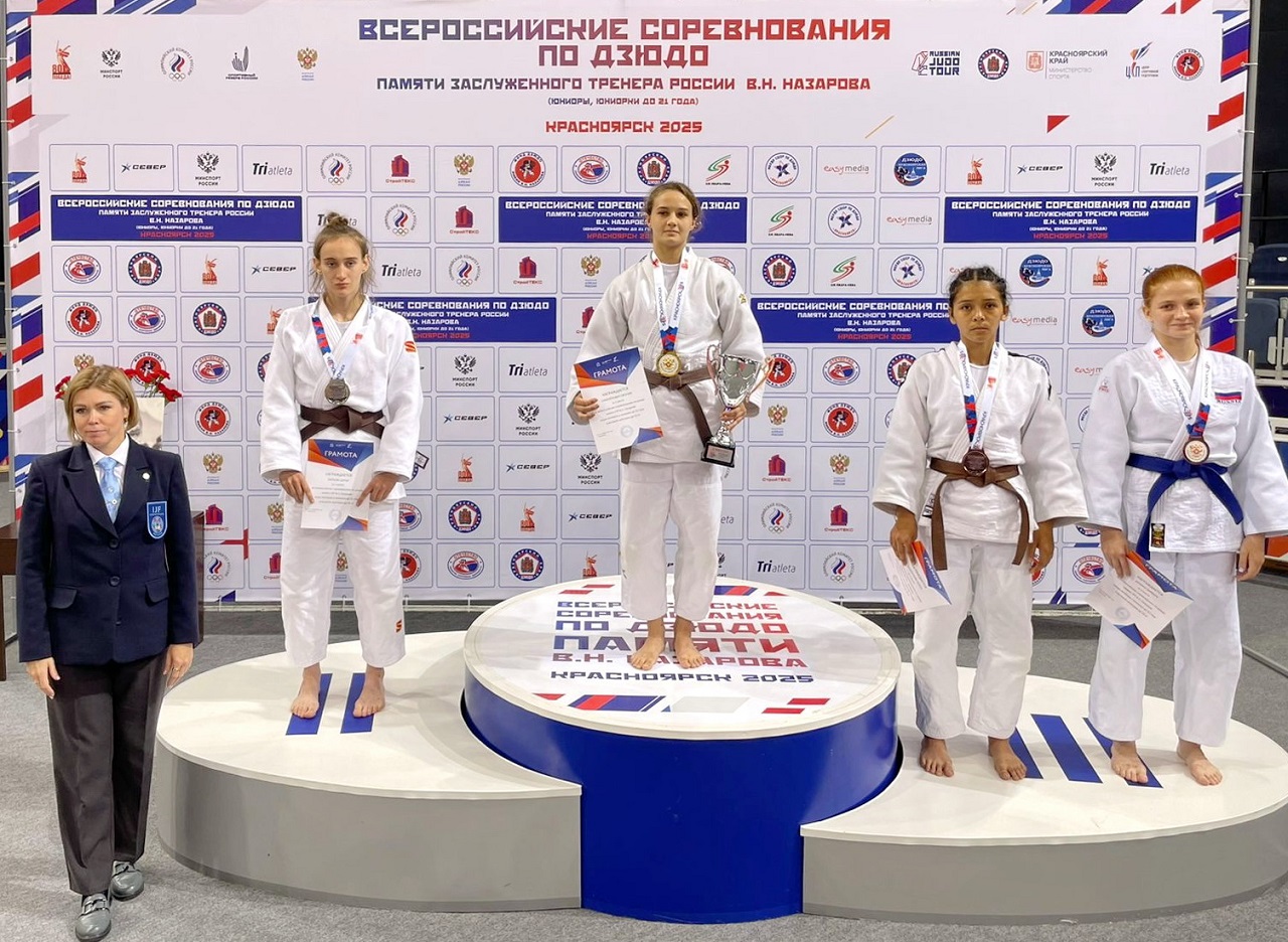 Sazanakova