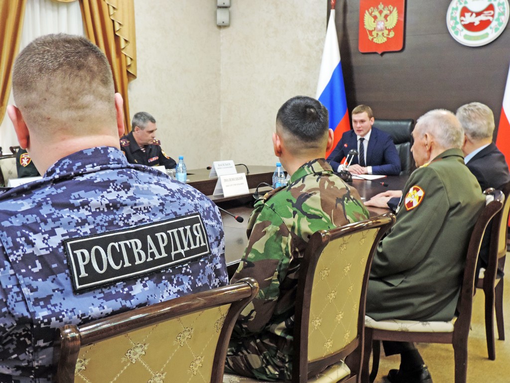 nagrajdenie rosgvardeizev