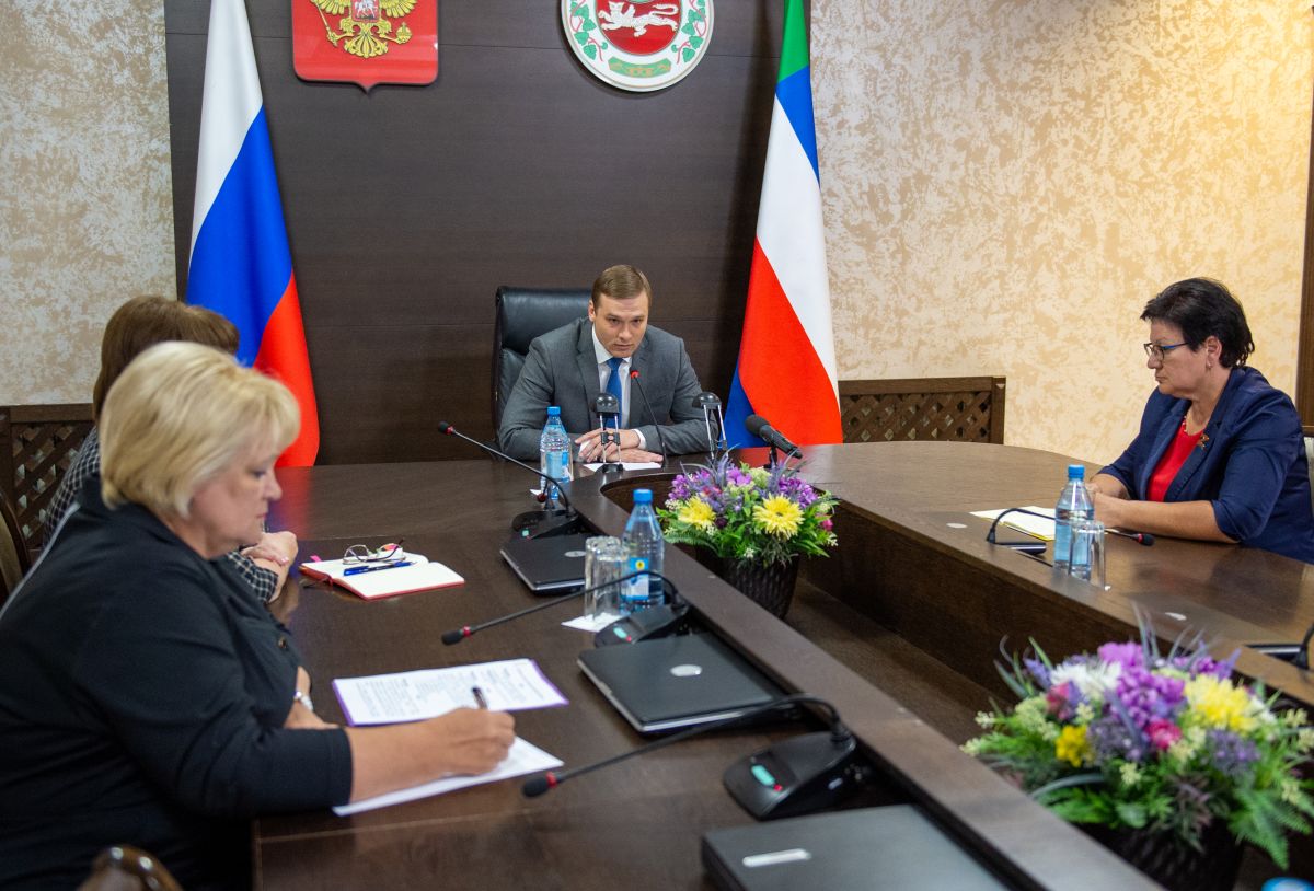 otstavka ministrov