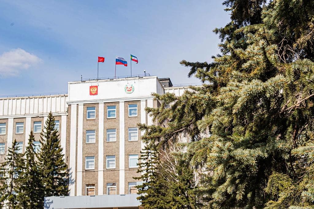 Фото: пресс-служба главы РХ pravitelstvo 1