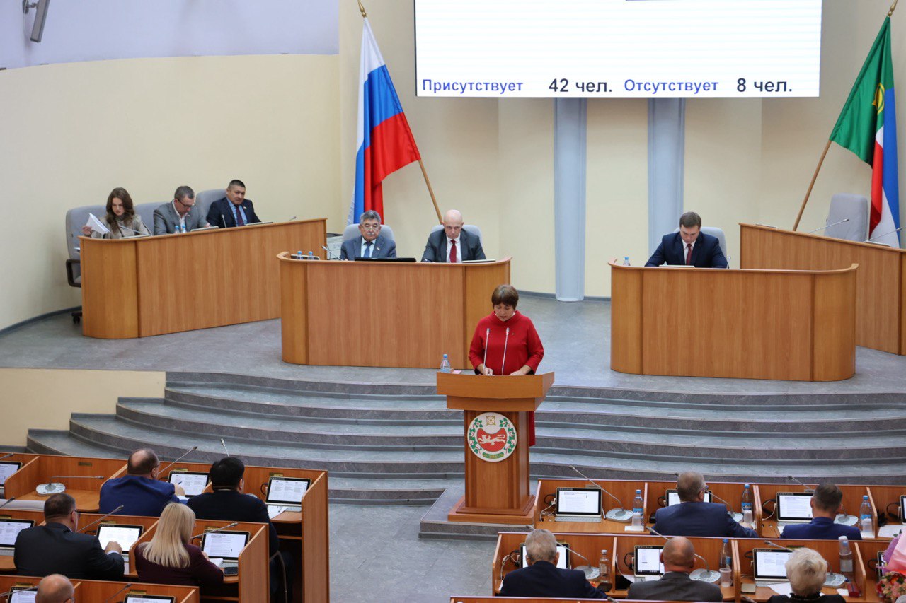 Фото: пресс-служба Верховного Совета Хакасии sozblok vs